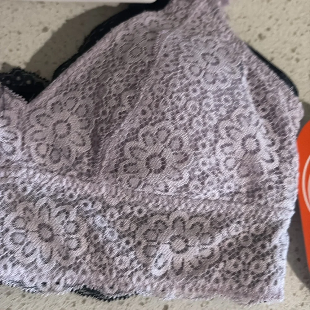 NWT girls sz small 2 pack bralettes bras 1646